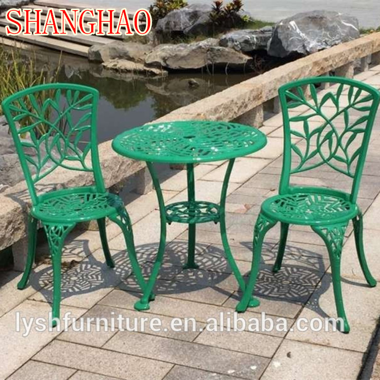Wytrzymały, 3-częściowy zestaw – Bistro Table Set recenzja i cena