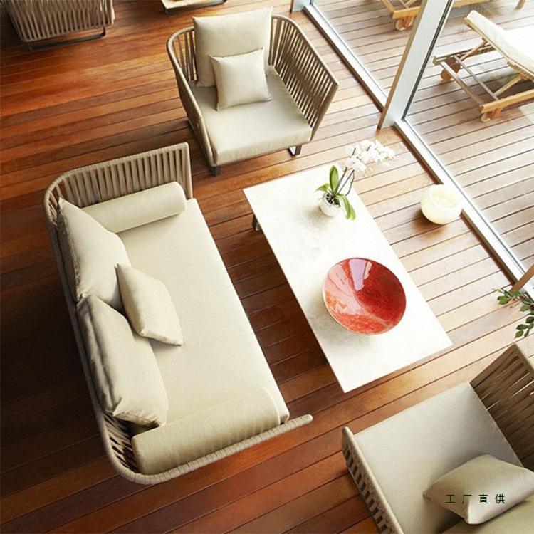 Zestaw mebli ogrodowych z ratt – Outdoor Furniture Metal Chairs recenzja i cena