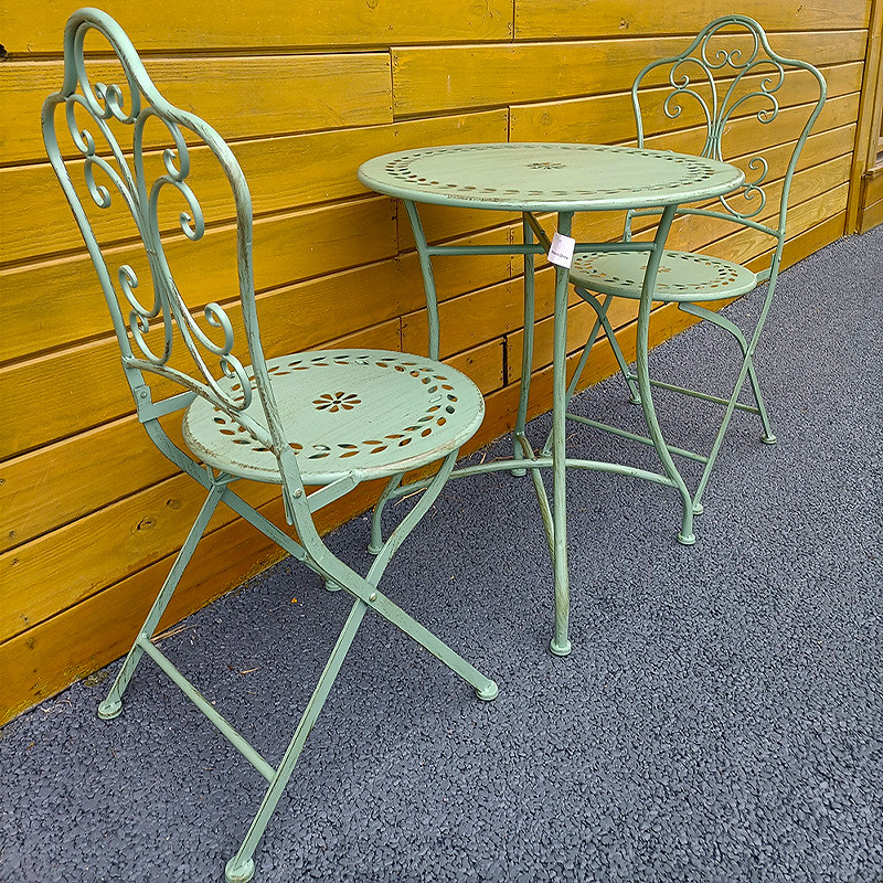 Francuski rustykalny stół i kr – Outdoor Furniture Metal Chairs recenzja i cena