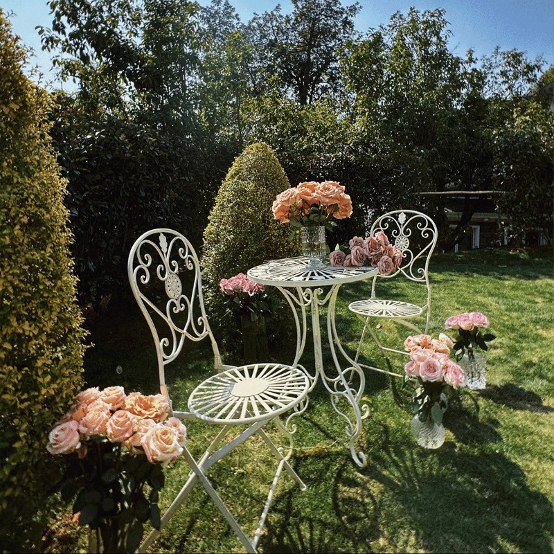 Francuski Stół i Krzesła w Sty – Outdoor Furniture For Cafe recenzja i cena